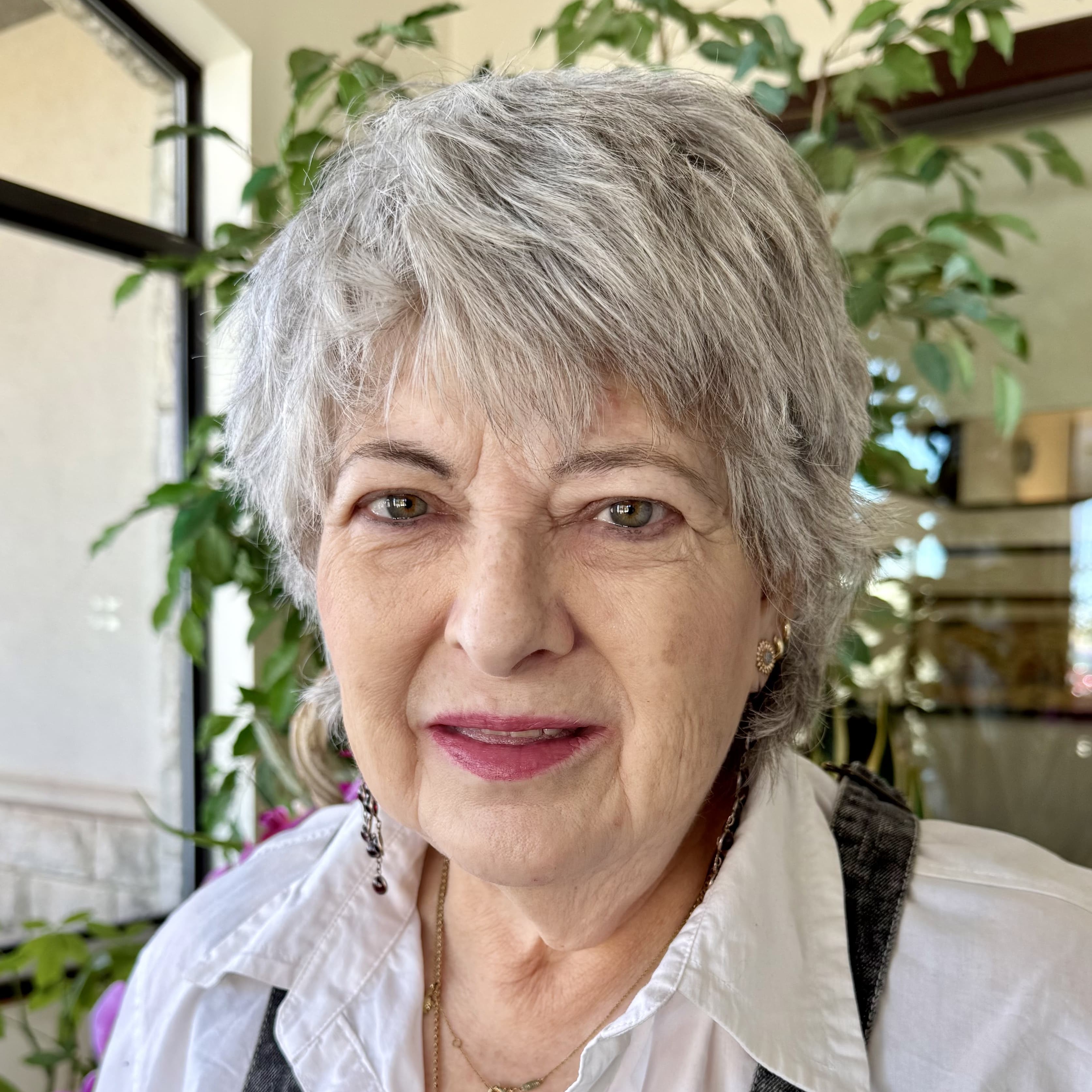 Debbie Gravitt